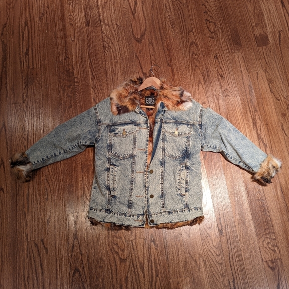 BDG denim jacket with faux fur - size xs/s - Picture 2 of 5